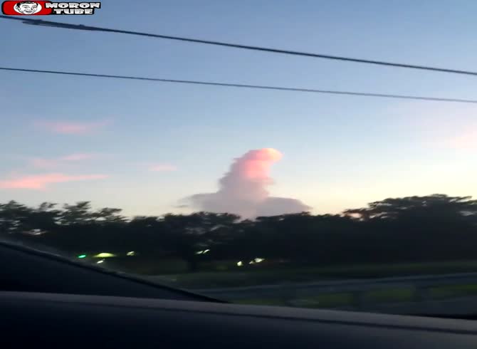 Video :Oh my goodness, the lovely cloud